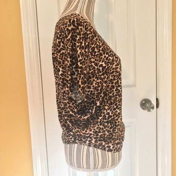 🆑 Papermoon Leopard Print Draping Blouse SML Relaxed Fit Batwing Sleeve - Picture 7 of 14